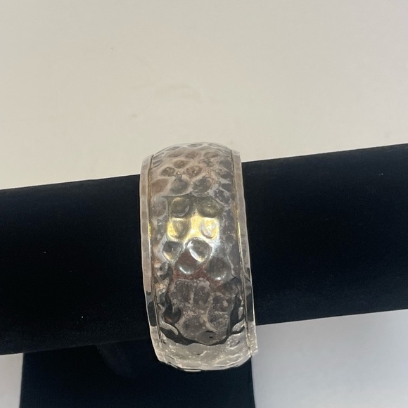Vintage 80s Silver Bangle Bracelet - Picture 2 of 5